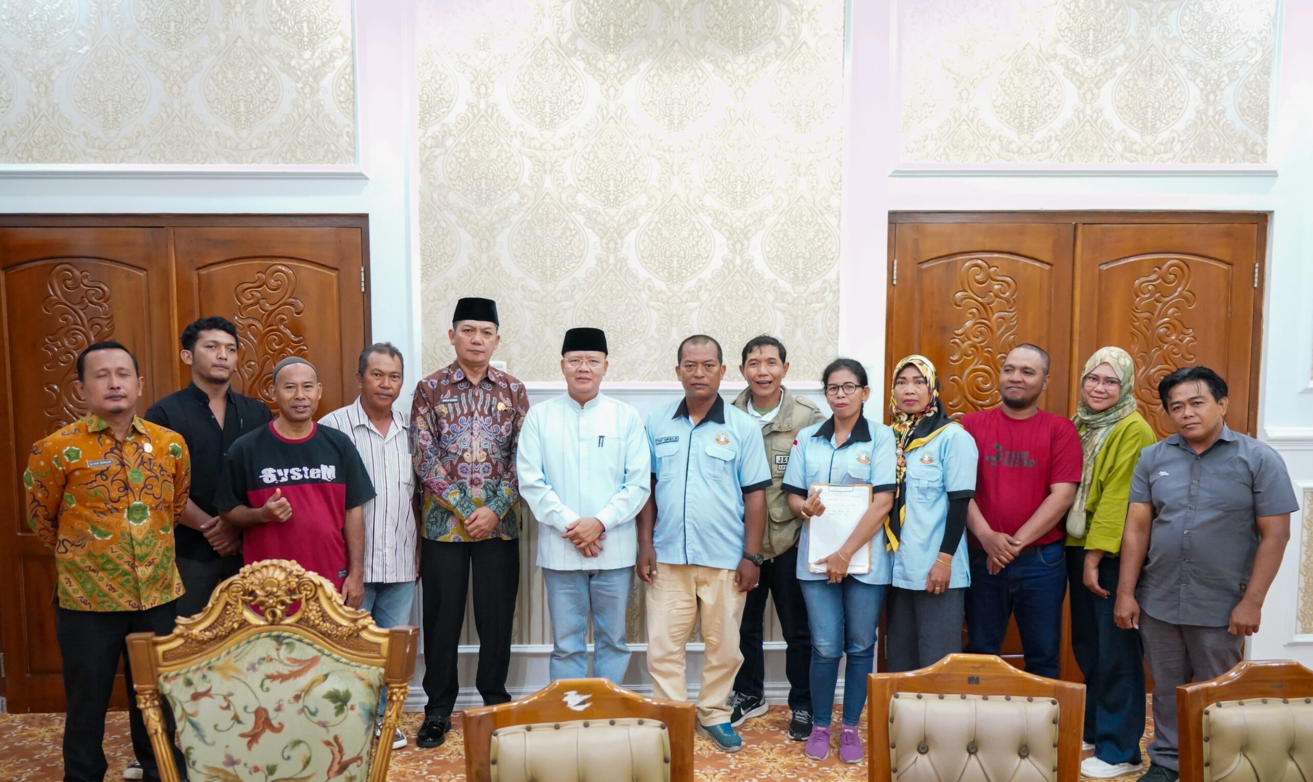 Gubernur Rohidin Mersyah Respon Keluhan Juru Parkir: Setoran Ditunda dan Pembagian Hasil Diperbarui